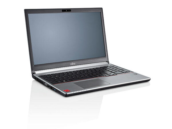 Fujitsu Lifebook E753 2