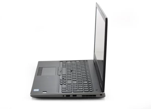 Мобилна работна станция Dell Precision 7530 втора употреба